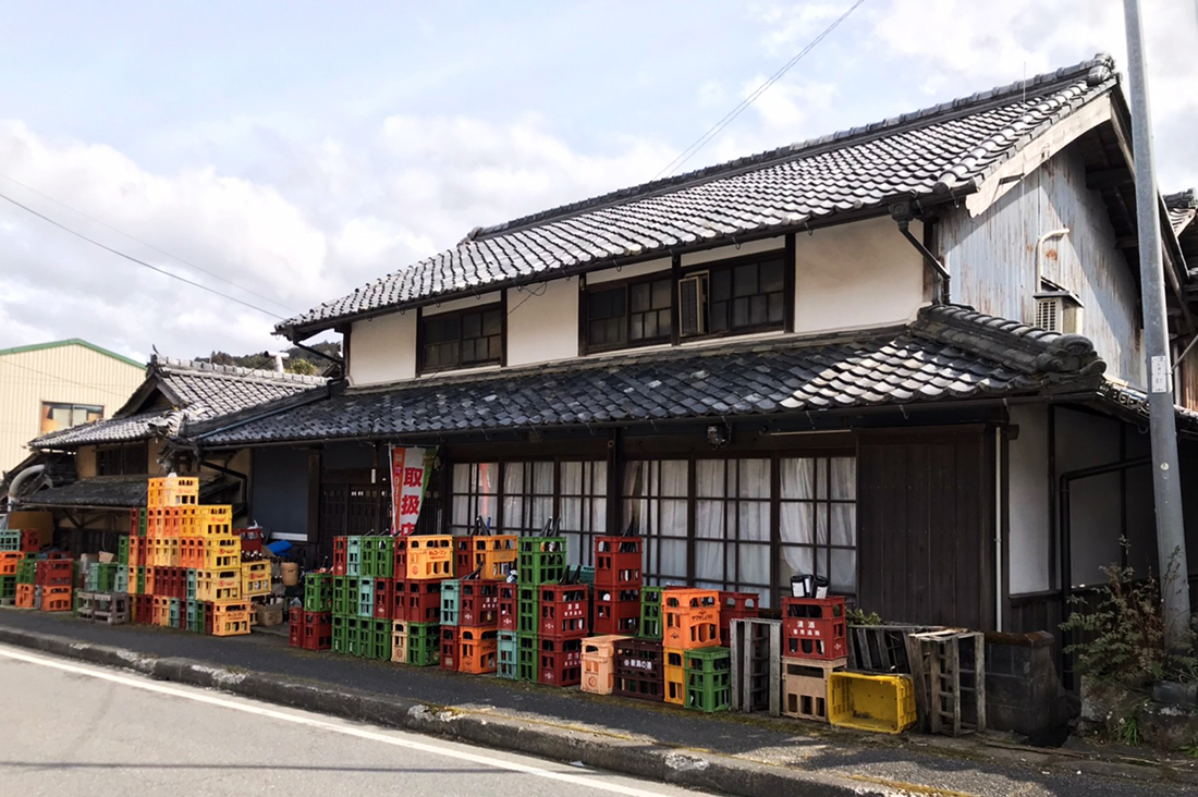 新瀬醤油醸造場　1